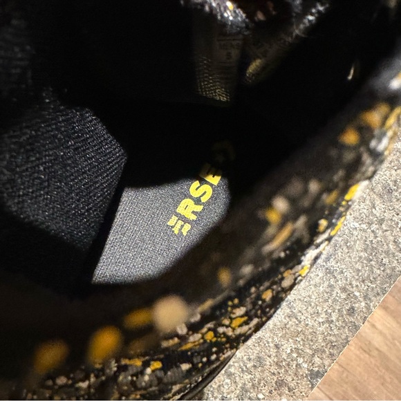 Converse Graffiti High-Tops - Picture 7 of 10